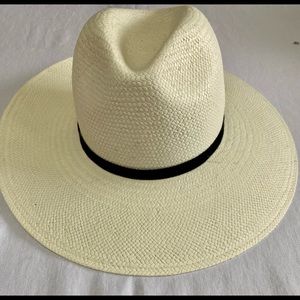 Brand new Demitria Janessa Leone hat.